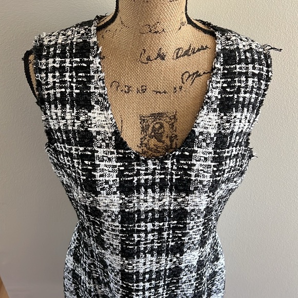 Theory Sculpt U Dress Rubber Tweed Sheath Plaid - Picture 4 of 10